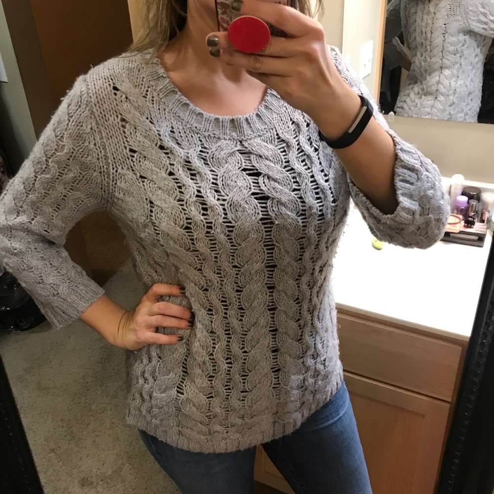 ❗️FREE - Great everyday sweater❗️